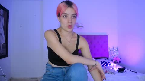 LAURA online show from December 19, 11:25 pm