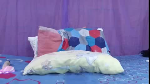 Laura online show from January 18, 6:10 pm