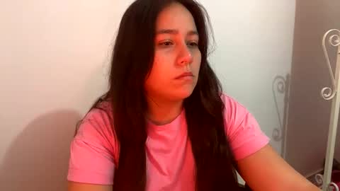Snapshot of laura_d23 chatting on September 10, 1:49 am laura online show from September 10, 1:49 am