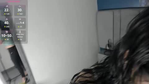 Snapshot of laura_hotties chatting on September 24, 1:21 pm laura hotties online show from September 24, 1:21 pm