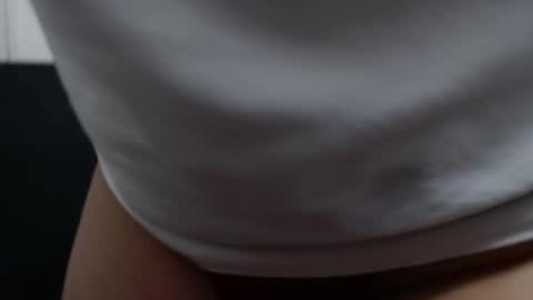  Laura  online show from April 8, 11:40 pm