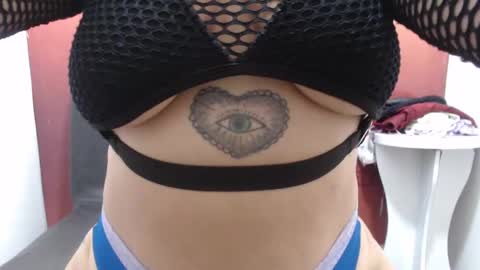 Snapshot of laura_hotyy chatting on September 15, 1:52 pm Laura online show from September 15, 1:52 pm