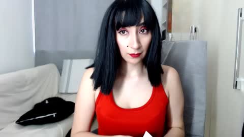 Laura online show from January 21, 10:19 pm