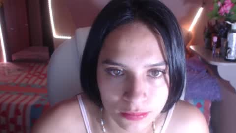 Laura Pink    online show from December 28, 5:25 pm