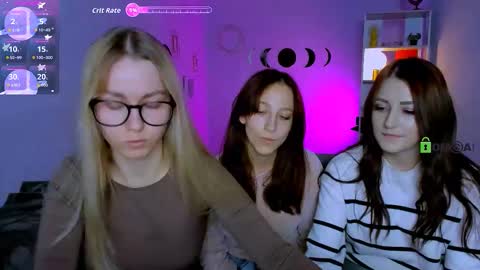 laura_queen_ online show from September 29, 7:08 pm
