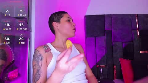 Laura Rose online show from January 31, 12:39 am