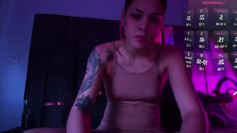 Laura Rose online show from January 26, 11:08 pm