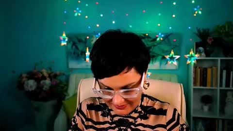 lauradavidsons online show from October 29, 5:59 pm