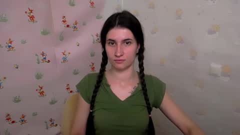 Laura online show from November 24, 8:27 am