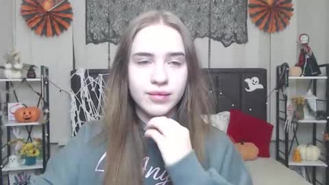 Snapshot of laurahlot chatting on October 26, 6:36 pm LauraHlot online show from October 26, 6:36 pm