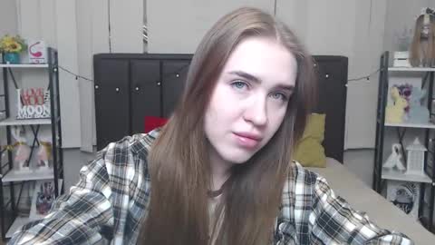 Snapshot of laurahlot chatting on October 19, 6:04 am LauraHlot online show from October 19, 6:04 am