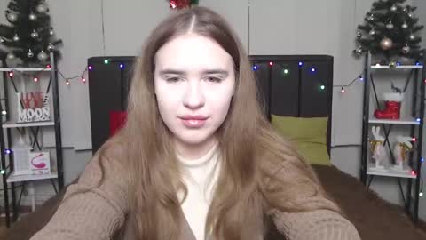 LauraHlot online show from December 23, 6:58 pm