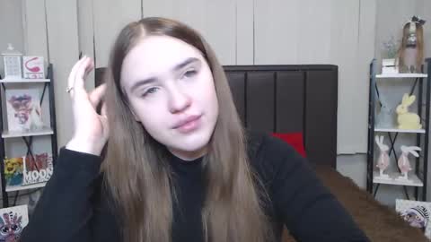 LauraHlot online show from December 14, 7:14 pm