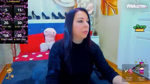 Laura online show from December 6, 4:14 am