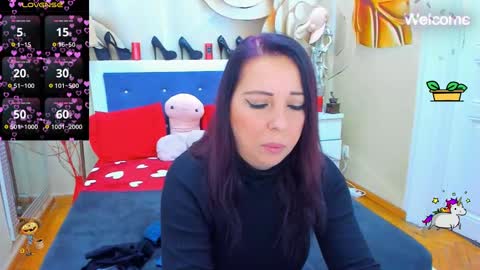 Laura online show from January 6, 4:26 am
