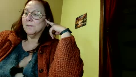 laureanne online show from December 20, 9:28 pm