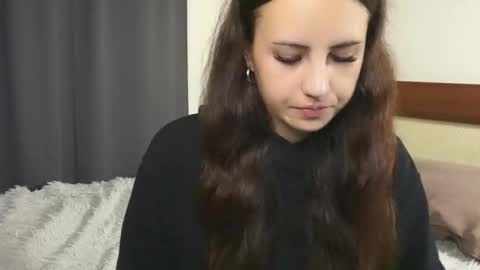 Monica online show from September 19, 8:24 am