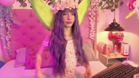 Lauren evans9 online show from December 4, 4:48 am