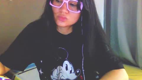 onlyfan laureng7 - 7 laureng2 online show from March 3, 12:11 pm