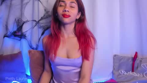 laurenn__1 online show from October 24, 5:03 am