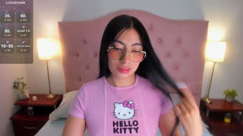 laurenn_smitth online show from December 4, 1:20 pm