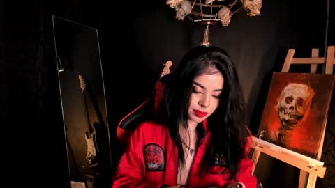 Snapshot of laurenrousexx chatting on December 14, 3:17 am LAUREN INDEPENDENT MODEL HELP ME REACH 100 LIKES PLS online show from December 14, 3:17 am