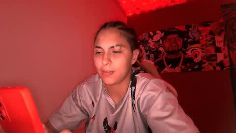 Snapshot of laurent0502 chatting on September 27, 8:21 am Laurent online show from September 27, 8:21 am