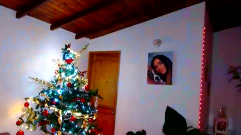 marcela online show from December 22, 5:54 am