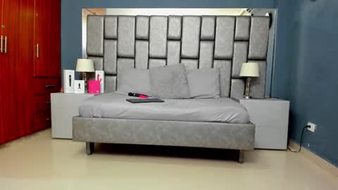 LAUREN My schedule 1400 - 2200 GMT -5 online show from October 16, 8:11 pm