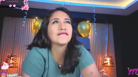 Lau Roberts online show from March 9, 3:42 am