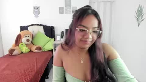 lauu7 online show from July 17, 2:21 pm