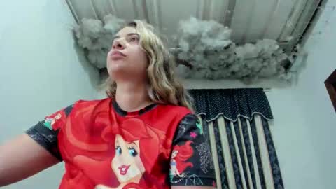 Lauu G online show from April 16, 11:32 am