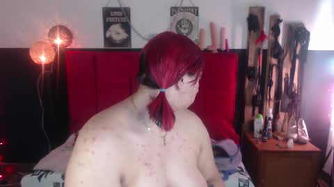 Lava Vulcain online show from January 4, 1:21 pm