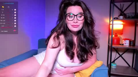 Laverna online show from October 13, 1:52 am