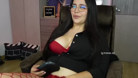 Snapshot of laviah chatting on September 19, 8:19 pm Mara online show from September 19, 8:19 pm