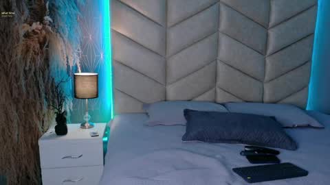 laya online show from October 1, 4:17 am