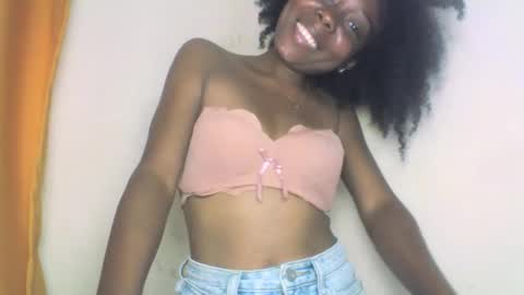 layannek online show from September 19, 5:34 pm