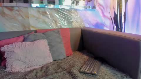 Snapshot of layla_707 chatting on March 12, 12:31 am Layla online show from March 12, 12:31 am