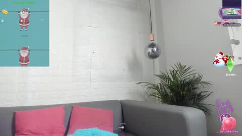 Snapshot of layla_707 chatting on January 3, 12:11 am Layla online show from January 3, 12:11 am