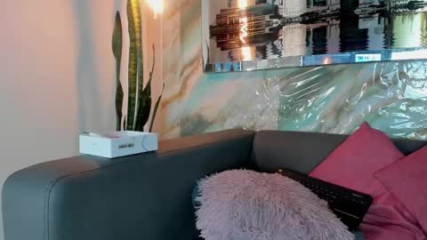 Snapshot of layla_707 chatting on March 8, 10:56 pm Layla online show from March 8, 10:56 pm