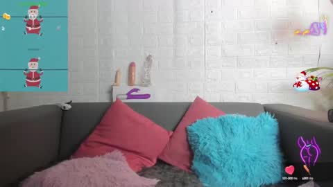 Snapshot of layla_707 chatting on December 28, 1:39 am Layla online show from December 28, 1:39 am