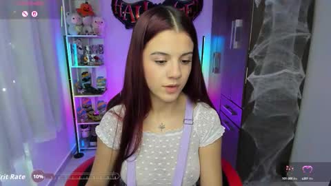 Layla online show from September 30, 2:44 pm