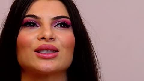 LaylaaDiamond online show from October 27, 6:42 am