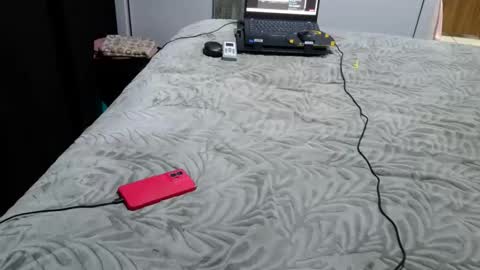 Snapshot of laylabrasil chatting on September 24, 12:53 am kelly online show from September 24, 12:53 am