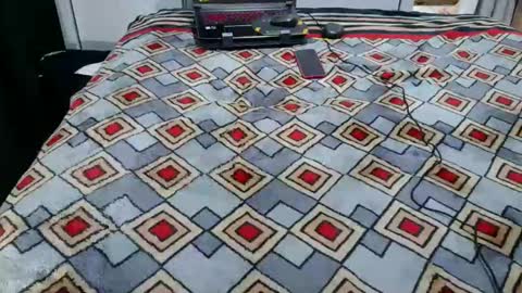 Snapshot of laylabrasil chatting on October 31, 12:45 am kelly online show from October 31, 12:45 am