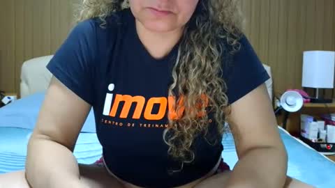 Snapshot of laylabrasil chatting on September 10, 11:05 pm kelly online show from September 10, 11:05 pm