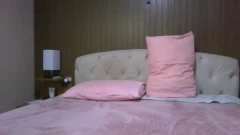 Snapshot of laylabrasil chatting on December 27, 11:31 pm kelly online show from December 27, 11:31 pm