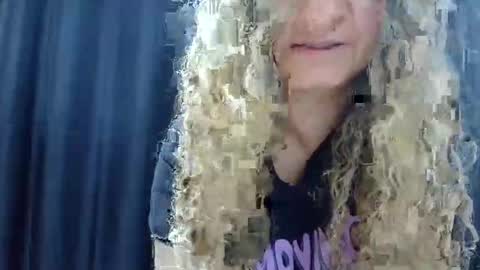 Snapshot of laylabrasil chatting on October 11, 5:12 am kelly online show from October 11, 5:12 am