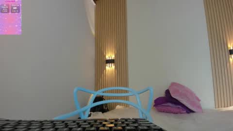 LaylaEmber online show from February 22, 1:12 pm