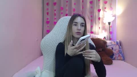 laymablast online show from February 7, 8:07 am